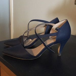 Navy blue heels